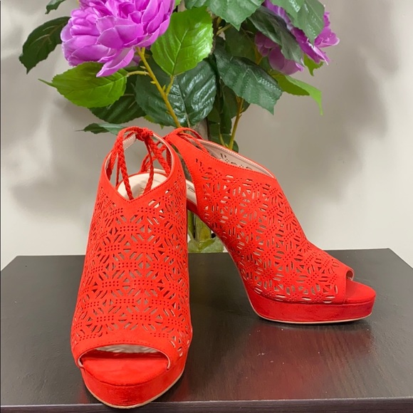 ALDO Sexy Red Shoes👠 - Picture 3 of 6